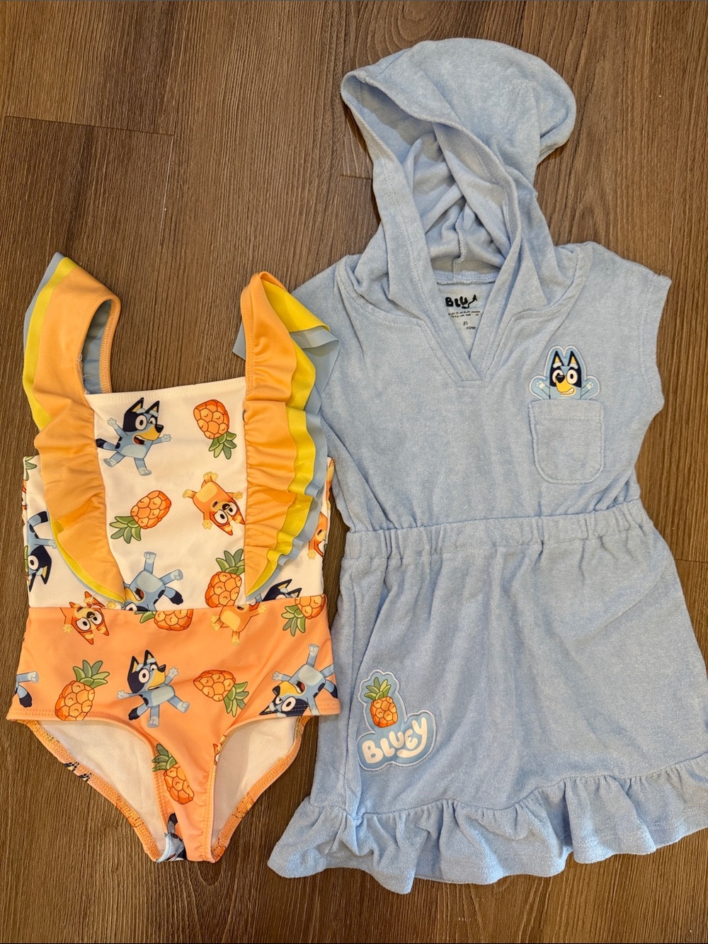 Bluey Hooded Cover-Up & Peach Pineapple Ruffle One-Piece Swimsuit Set Size 5T